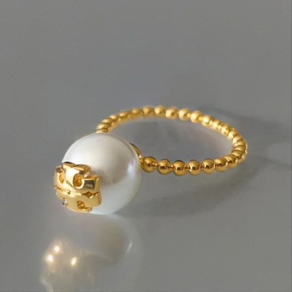 Tory Burch Pearl Ring - Picture 2 of 8